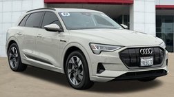 2022 Audi e-tron quattro Premium