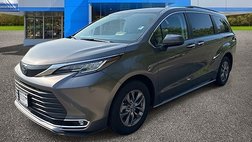 2023 Toyota Sienna XLE