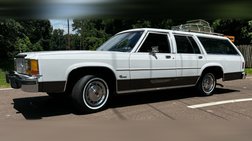 1985 Ford LTD Crown Victoria Country Squire