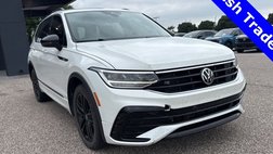 2022 Volkswagen Tiguan SE R-Line Black