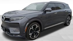 2024 VinFast VF9 Plus