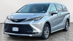 2024 Toyota Sienna XLE 7-Passenger