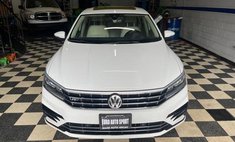 2019 Volkswagen Passat SE R-Line