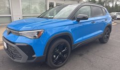 2025 Volkswagen Taos SE Black 4Motion