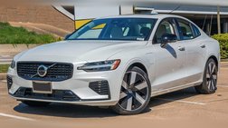 2023 Volvo S60 Recharge T8 Ultimate Bright Theme