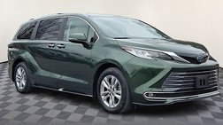 2023 Toyota Sienna Limited 7-Passenger