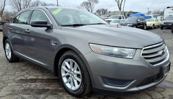 2013 Ford Taurus SE