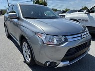 2015 Mitsubishi Outlander SE