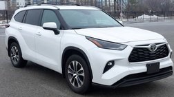 2025 Toyota Highlander XLE