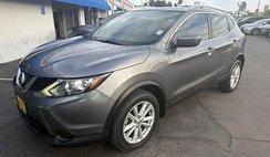 2017 Nissan Rogue Sport SV