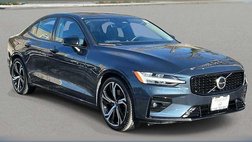 2023 Volvo S60 B5 Core Dark Theme