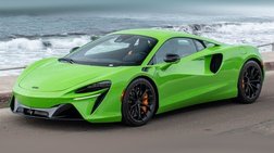 2026 McLaren Artura Base