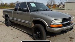 2001 Chevrolet S-10 LS