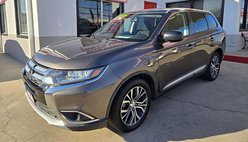 2017 Mitsubishi Outlander ES