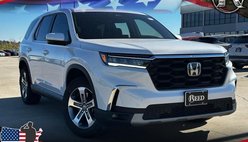 2023 Honda Pilot EX-L w/Rear Captain's Chairs