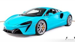 2023 McLaren Artura Base