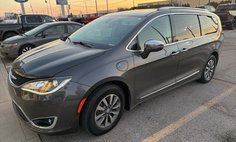 2020 Chrysler Pacifica Hybrid Limited