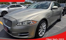 2011 Jaguar XJ Base