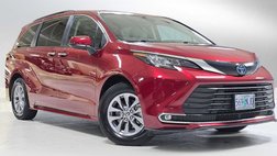 2022 Toyota Sienna XLE