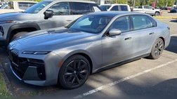 2023 BMW 7 Series 740i