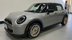 2025 MINI Hardtop Cooper S Signature Trim