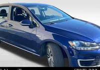 2019 Volkswagen e-Golf SE