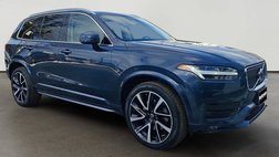 2020 Volvo XC90 T6 Momentum 6-Passenger