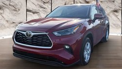 2022 Toyota Highlander LE