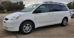2004 Toyota Sienna LE
