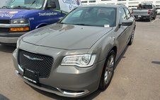 2017 Chrysler 300 Limited
