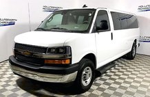 2025 Chevrolet Express LT 3500