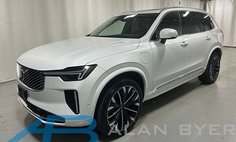2025 Volvo XC90 T8 Ultra Bright Theme 7P