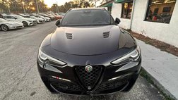 2022 Alfa Romeo Stelvio Quadrifoglio