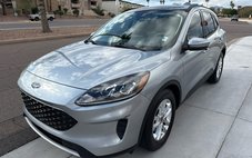 2021 Ford Escape SE
