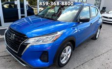 2021 Nissan Kicks S