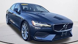 2020 Volvo S60 T6 Momentum
