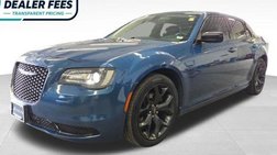 2020 Chrysler 300 Touring