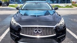 2017 Infiniti QX30 Premium