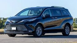 2023 Toyota Sienna XLE 7-Passenger
