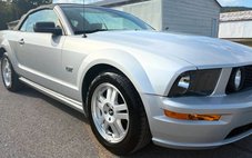 2007 Ford Mustang GT Deluxe