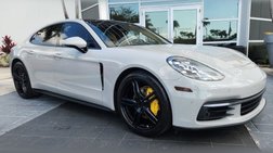 2020 Porsche Panamera 4