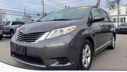 2017 Toyota Sienna LE