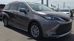 2023 Toyota Sienna XLE