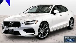 2020 Volvo S60 T6 Momentum