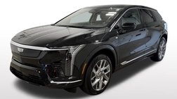 2025 Cadillac OPTIQ Luxury 2