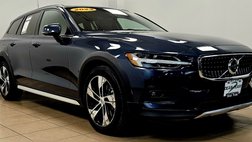 2022 Volvo V60 Cross Country T5