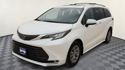 2023 Toyota Sienna XLE 7-Passenger