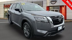 2024 Nissan Pathfinder S