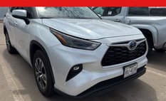2024 Toyota Highlander Hybrid XLE