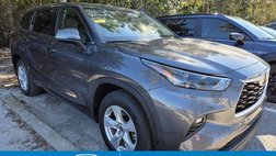 2022 Toyota Highlander LE